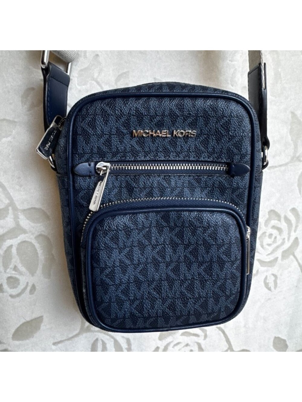 Michael Kors Jet Set Item North South Crossbody Flight Bag MK Admiral Messenger